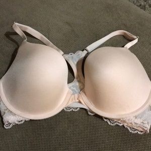 NWOT Victoria’s Secret Bra 32D Racerback